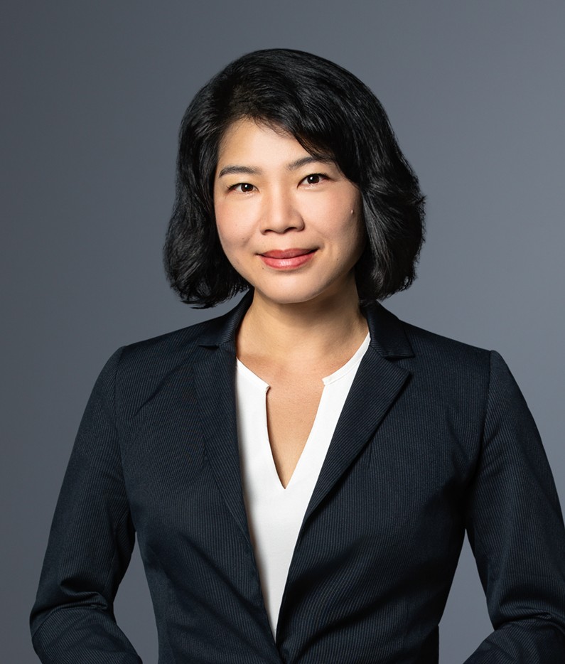 Mimi Zou
